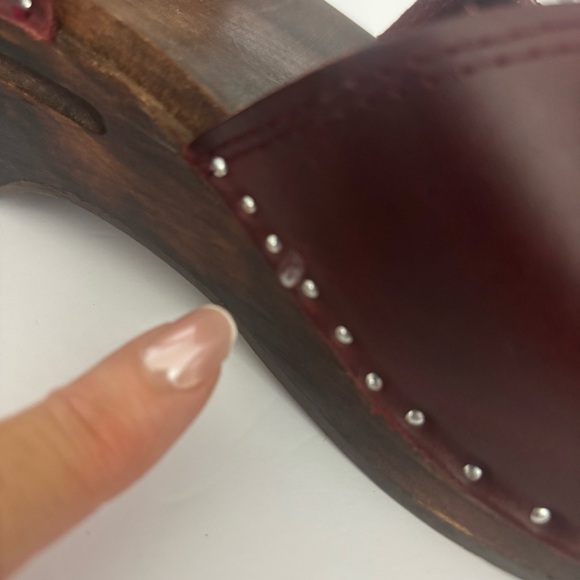 Troentorp’s Burgundy Leather Swedish Clog Sandals | EU 40 (US 9.5-10) - Picture 14 of 16